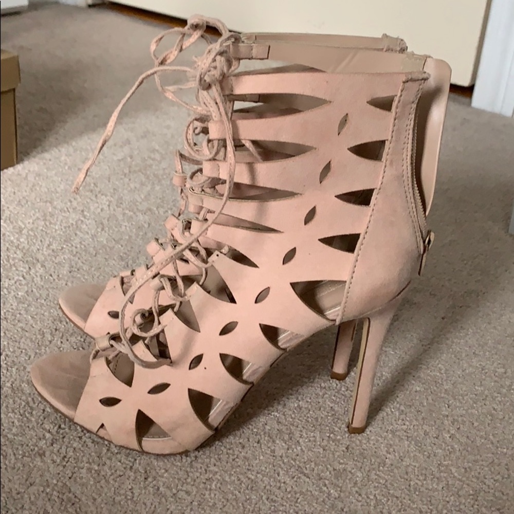 Lace up nude eyelet cutout pumps size 8
